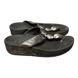 FitFlop‎ Sandals Women’s size 6 Lunetta Gemstone Thong Leather Black